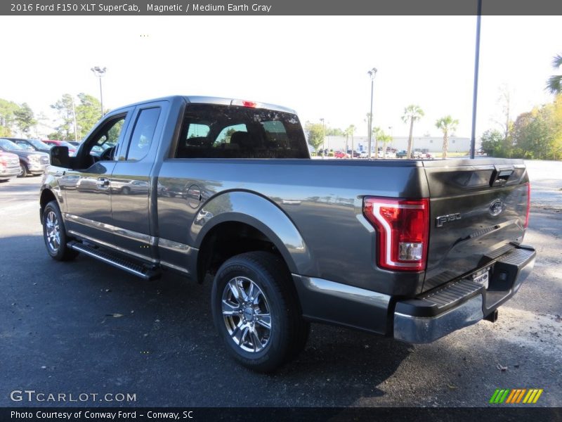 Magnetic / Medium Earth Gray 2016 Ford F150 XLT SuperCab