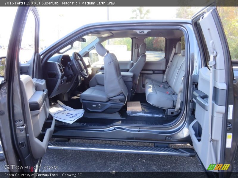  2016 F150 XLT SuperCab Medium Earth Gray Interior