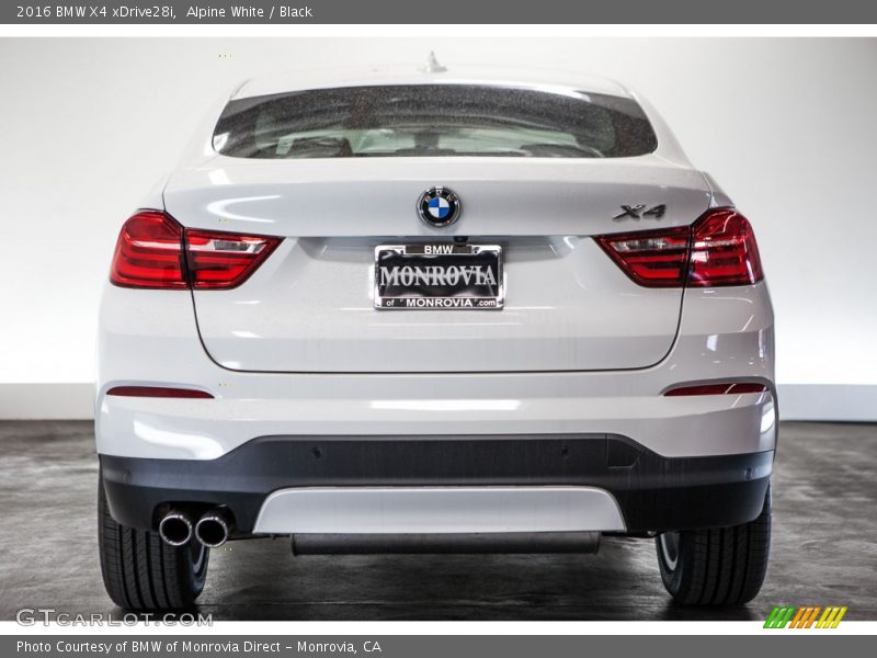 Alpine White / Black 2016 BMW X4 xDrive28i