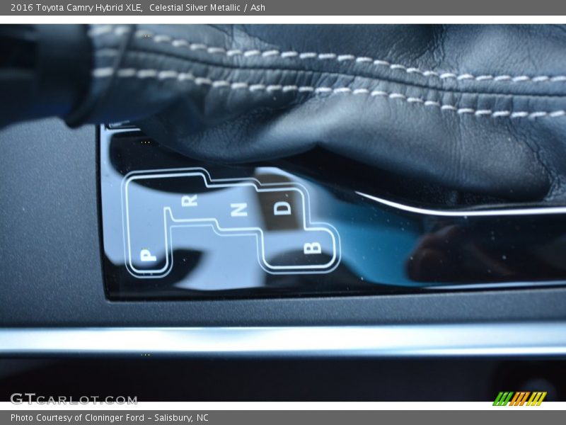 Celestial Silver Metallic / Ash 2016 Toyota Camry Hybrid XLE