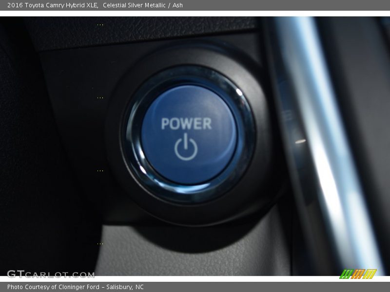 Celestial Silver Metallic / Ash 2016 Toyota Camry Hybrid XLE