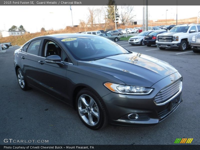 Guard Metallic / Charcoal Black 2015 Ford Fusion SE