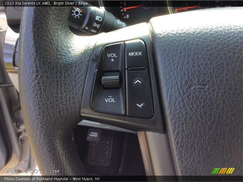 Bright Silver / Beige 2013 Kia Sorento LX AWD