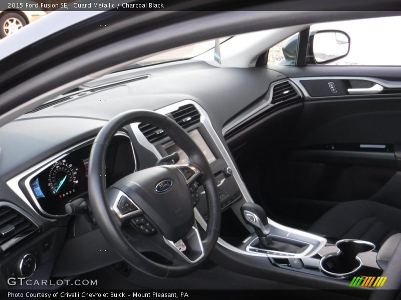 Guard Metallic / Charcoal Black 2015 Ford Fusion SE