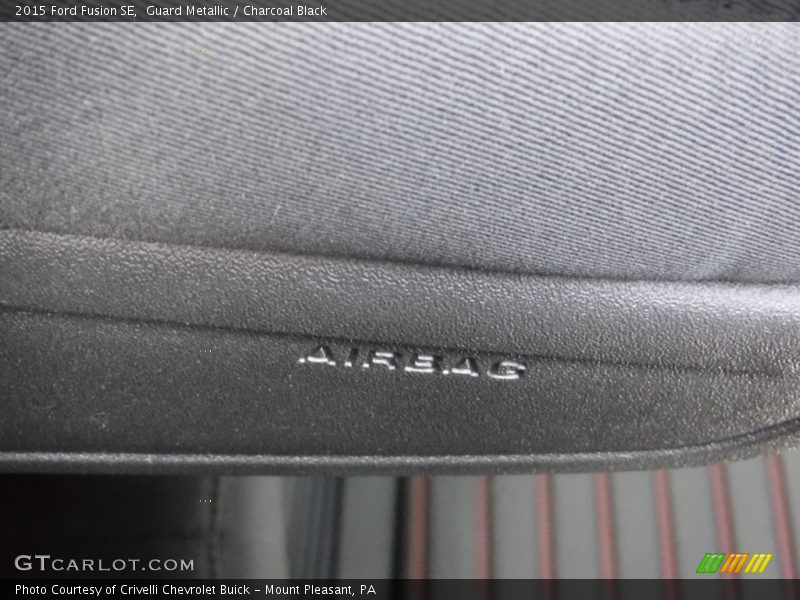 Guard Metallic / Charcoal Black 2015 Ford Fusion SE