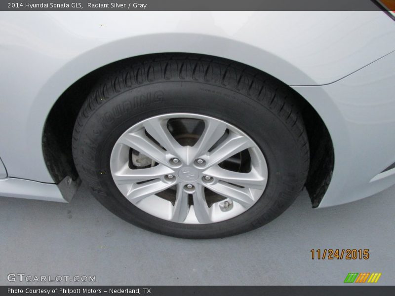 Radiant Silver / Gray 2014 Hyundai Sonata GLS