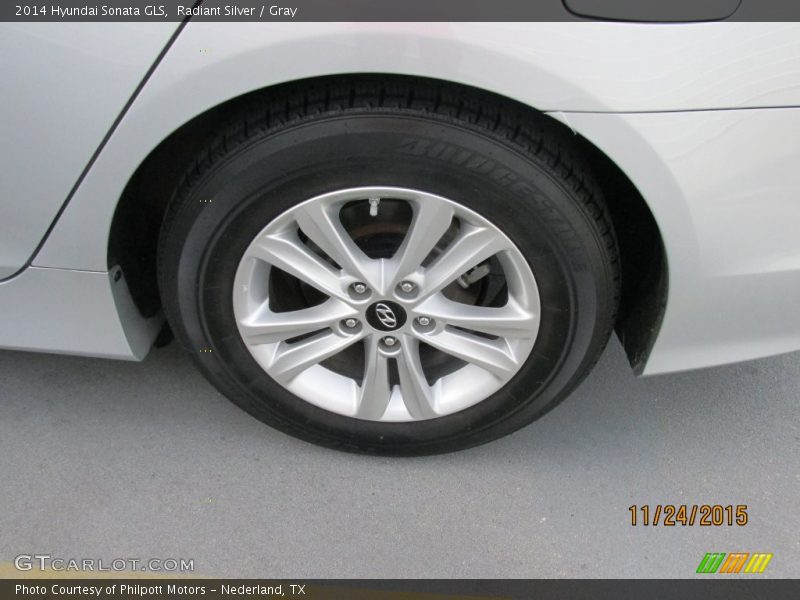 Radiant Silver / Gray 2014 Hyundai Sonata GLS