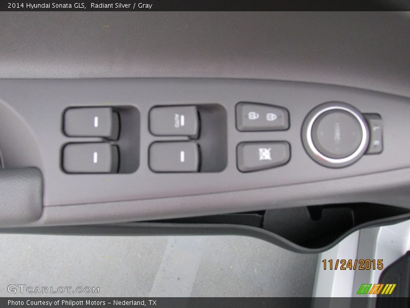 Radiant Silver / Gray 2014 Hyundai Sonata GLS