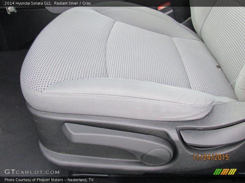 Radiant Silver / Gray 2014 Hyundai Sonata GLS