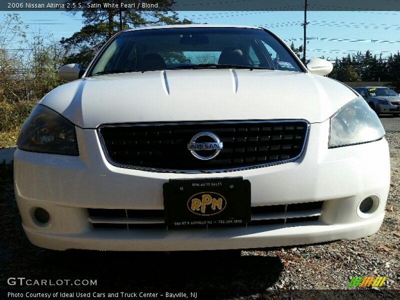 Satin White Pearl / Blond 2006 Nissan Altima 2.5 S