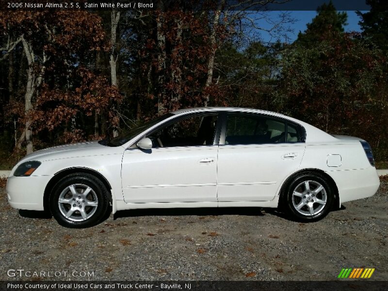Satin White Pearl / Blond 2006 Nissan Altima 2.5 S