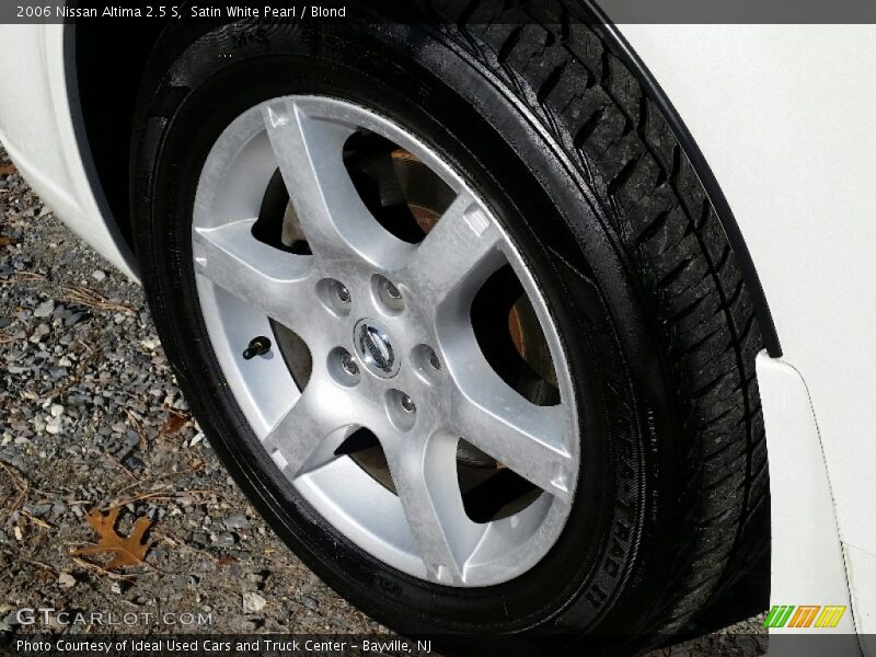 Satin White Pearl / Blond 2006 Nissan Altima 2.5 S