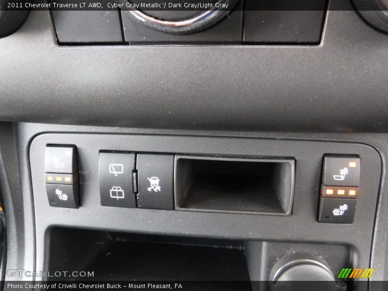 Cyber Gray Metallic / Dark Gray/Light Gray 2011 Chevrolet Traverse LT AWD
