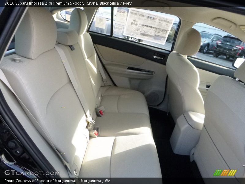 Crystal Black Silica / Ivory 2016 Subaru Impreza 2.0i Premium 5-door