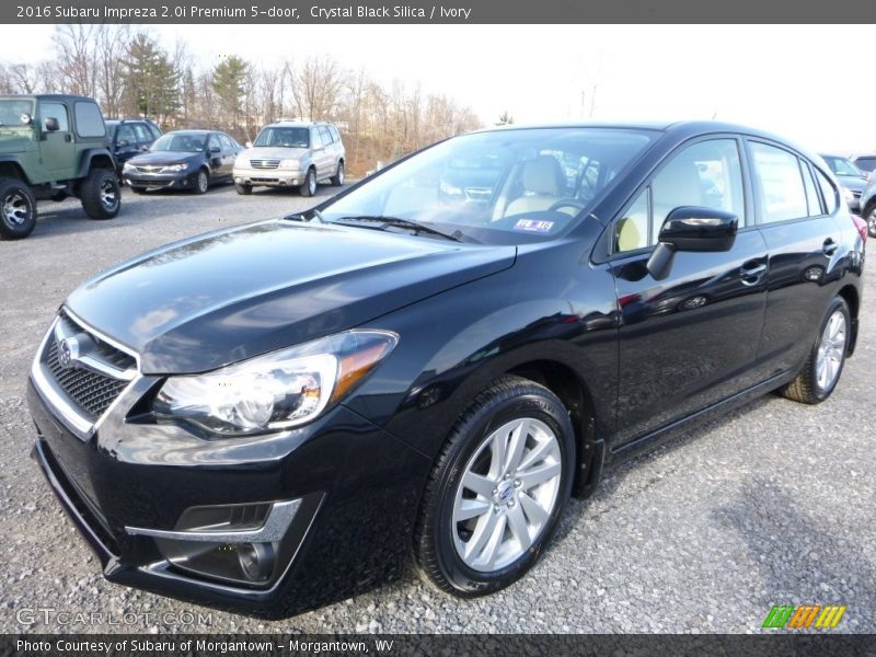 Front 3/4 View of 2016 Impreza 2.0i Premium 5-door