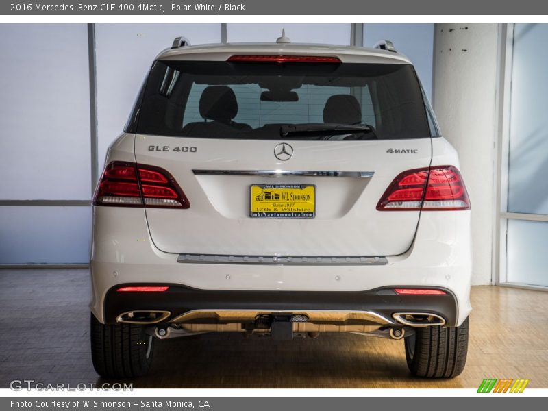 Polar White / Black 2016 Mercedes-Benz GLE 400 4Matic