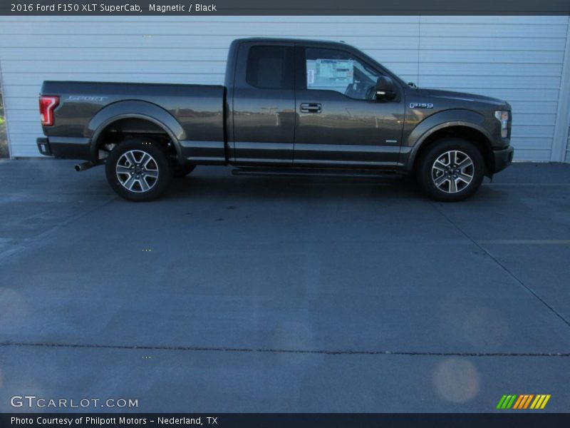 Magnetic / Black 2016 Ford F150 XLT SuperCab