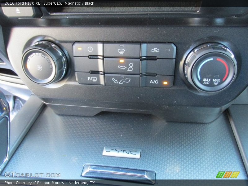 Magnetic / Black 2016 Ford F150 XLT SuperCab