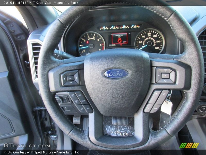 Magnetic / Black 2016 Ford F150 XLT SuperCab