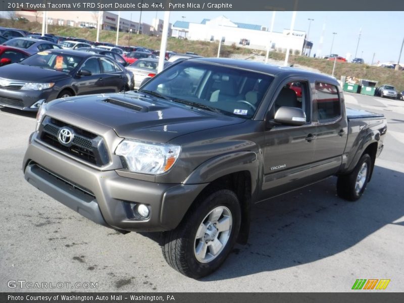 Front 3/4 View of 2014 Tacoma V6 TRD Sport Double Cab 4x4