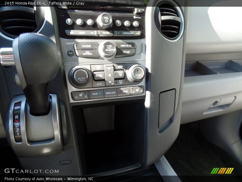 Taffeta White / Gray 2015 Honda Pilot EX-L