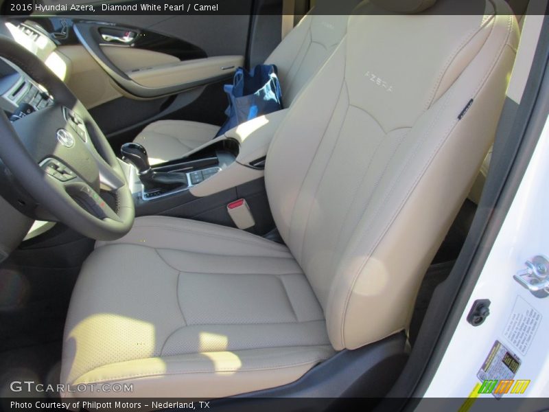 Diamond White Pearl / Camel 2016 Hyundai Azera