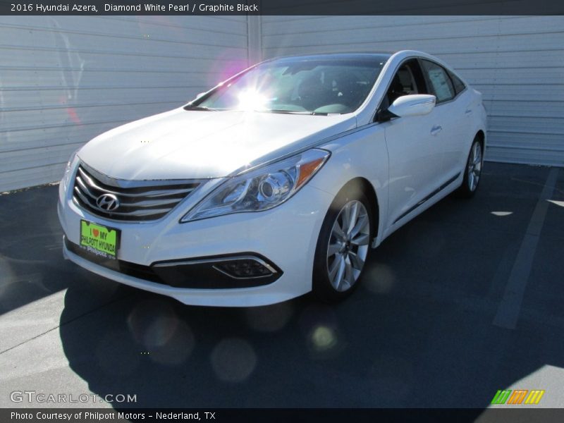 Diamond White Pearl / Graphite Black 2016 Hyundai Azera