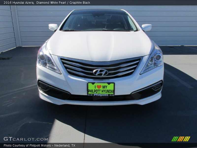 Diamond White Pearl / Graphite Black 2016 Hyundai Azera