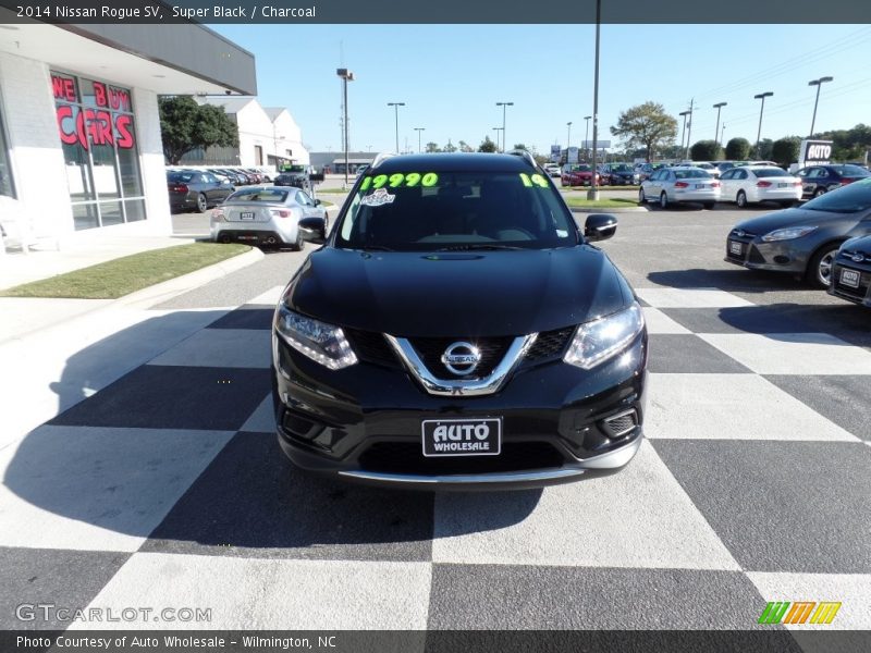 Super Black / Charcoal 2014 Nissan Rogue SV