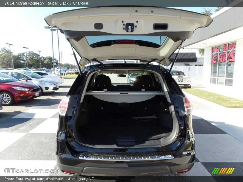 Super Black / Charcoal 2014 Nissan Rogue SV