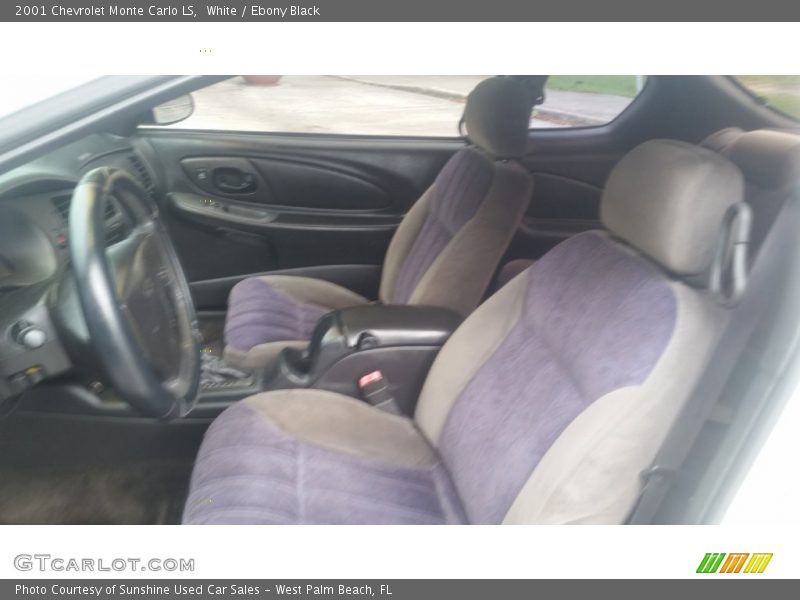 White / Ebony Black 2001 Chevrolet Monte Carlo LS