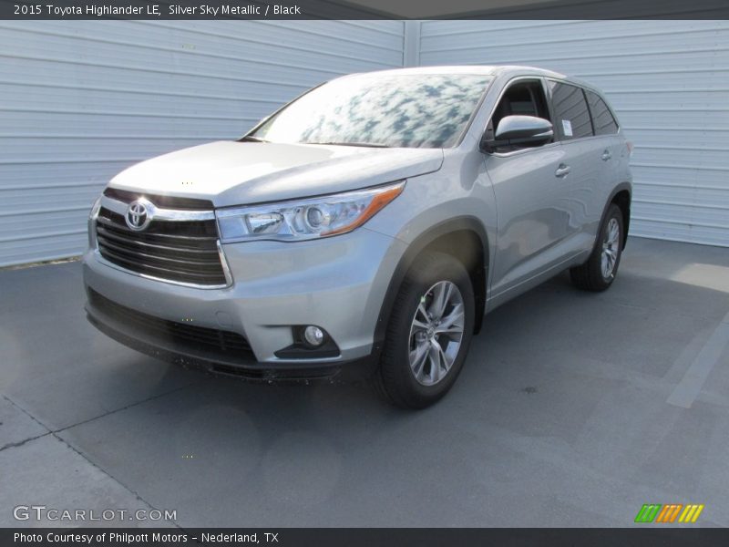 Silver Sky Metallic / Black 2015 Toyota Highlander LE