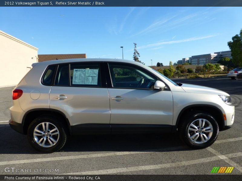 Reflex Silver Metallic / Black 2012 Volkswagen Tiguan S
