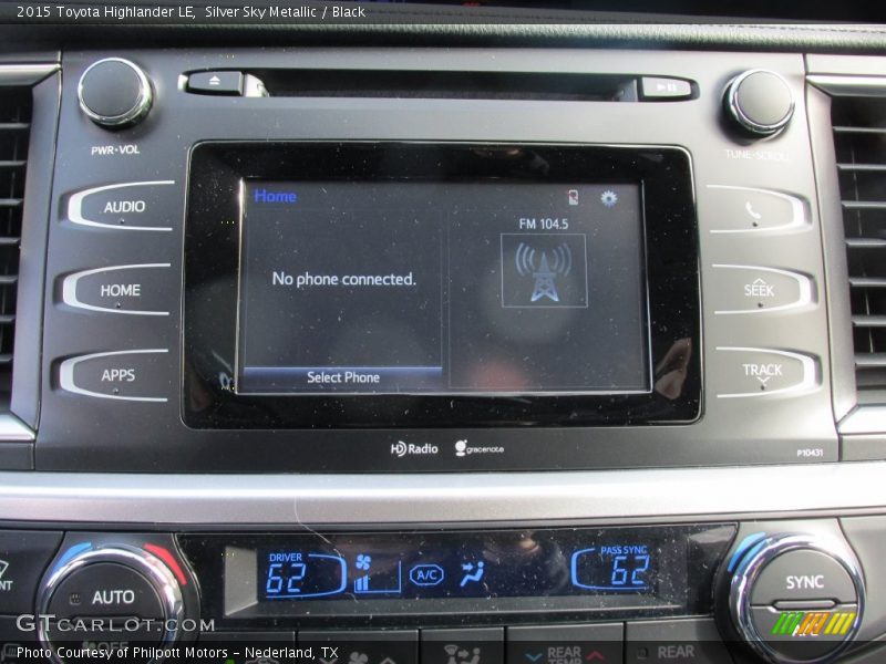 Silver Sky Metallic / Black 2015 Toyota Highlander LE