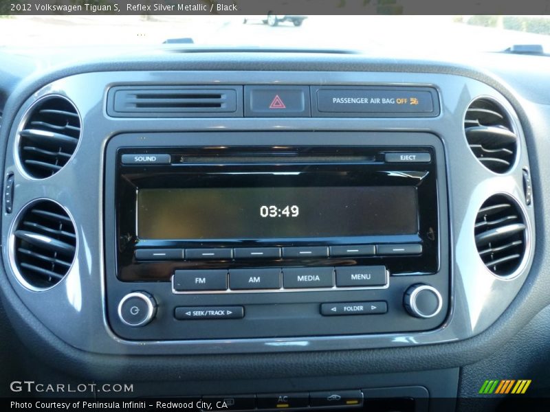 Reflex Silver Metallic / Black 2012 Volkswagen Tiguan S