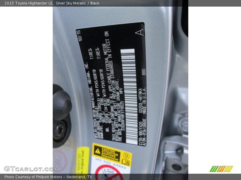 Silver Sky Metallic / Black 2015 Toyota Highlander LE
