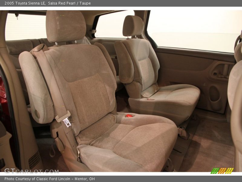 Salsa Red Pearl / Taupe 2005 Toyota Sienna LE