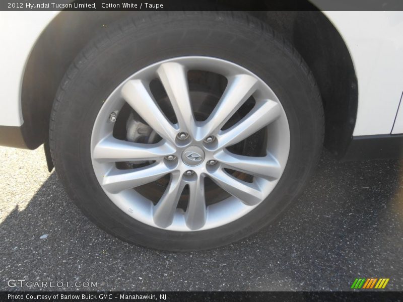 Cotton White / Taupe 2012 Hyundai Tucson Limited
