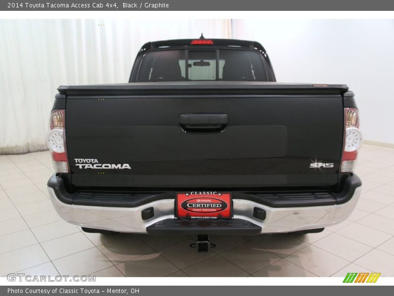 Black / Graphite 2014 Toyota Tacoma Access Cab 4x4
