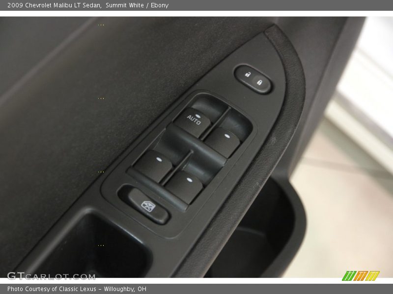 Summit White / Ebony 2009 Chevrolet Malibu LT Sedan