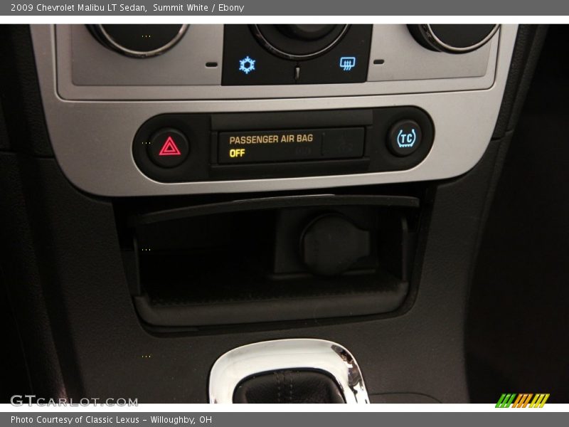 Summit White / Ebony 2009 Chevrolet Malibu LT Sedan