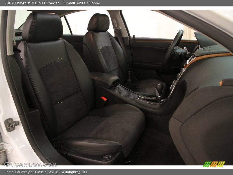 Summit White / Ebony 2009 Chevrolet Malibu LT Sedan