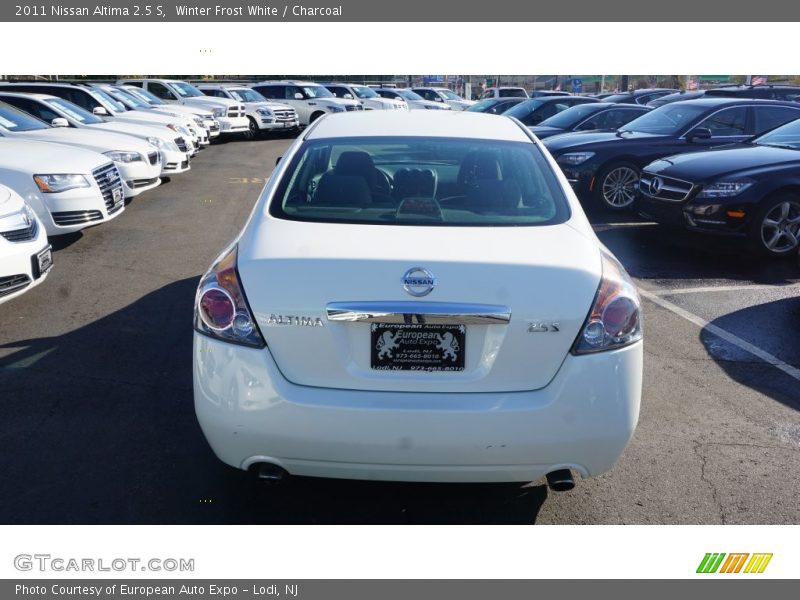 Winter Frost White / Charcoal 2011 Nissan Altima 2.5 S