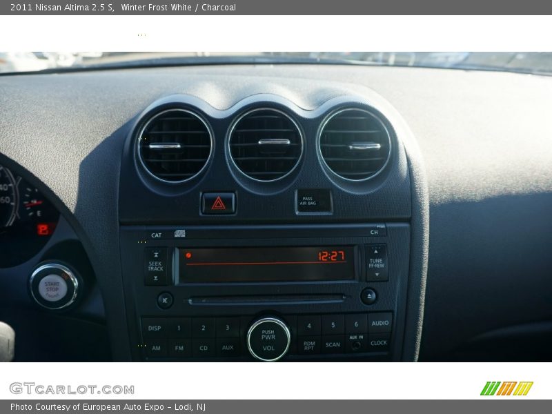 Winter Frost White / Charcoal 2011 Nissan Altima 2.5 S
