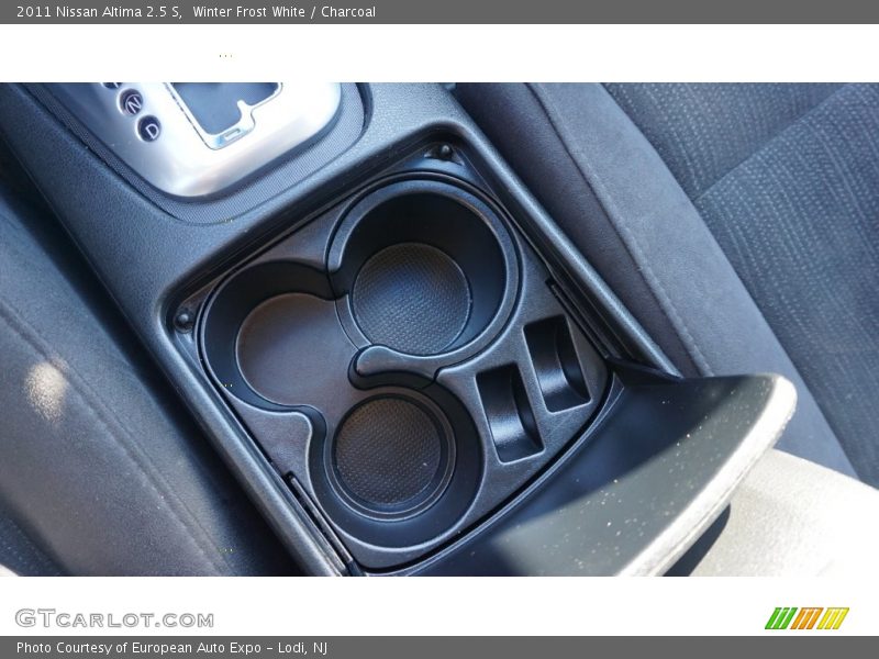 Winter Frost White / Charcoal 2011 Nissan Altima 2.5 S