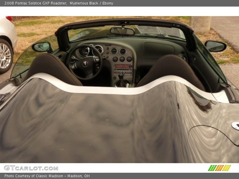 Mysterious Black / Ebony 2008 Pontiac Solstice GXP Roadster