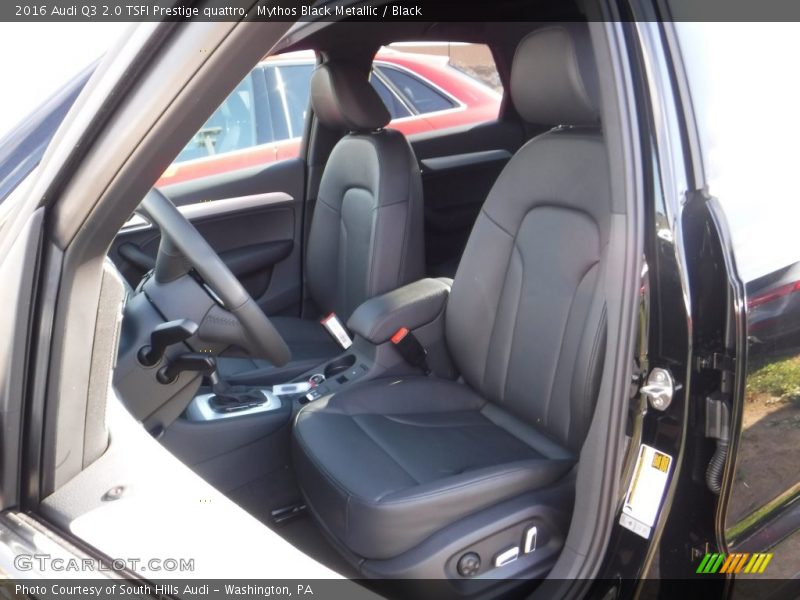 Mythos Black Metallic / Black 2016 Audi Q3 2.0 TSFI Prestige quattro