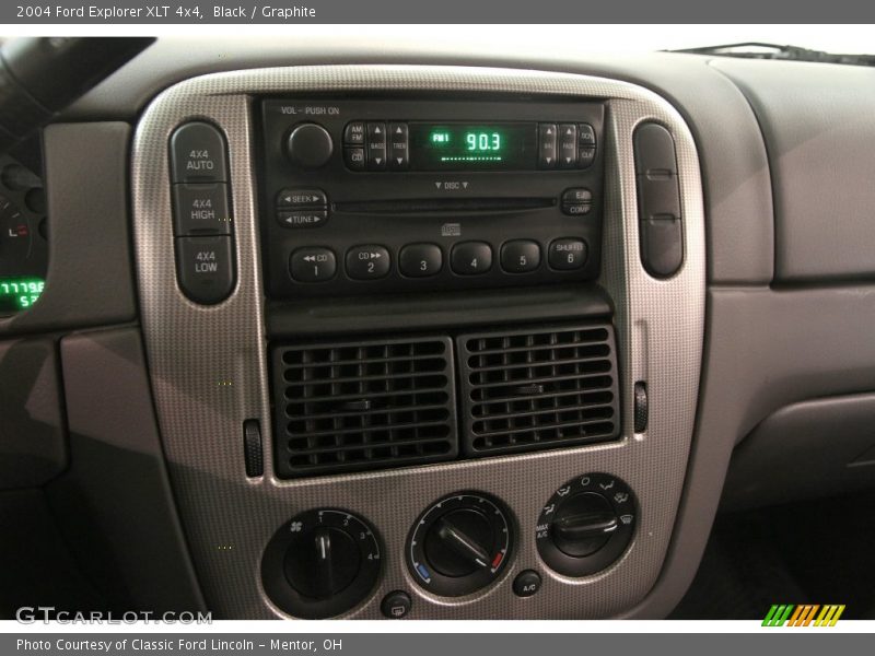Black / Graphite 2004 Ford Explorer XLT 4x4
