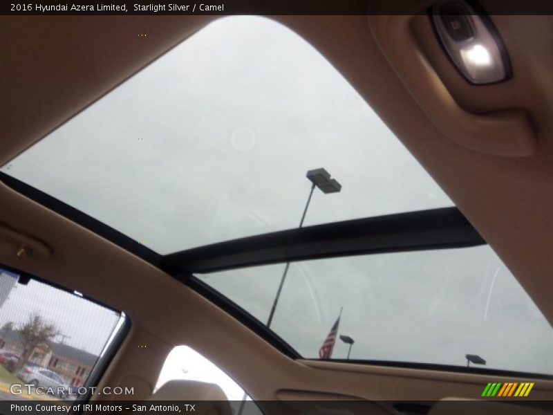 Sunroof of 2016 Azera Limited