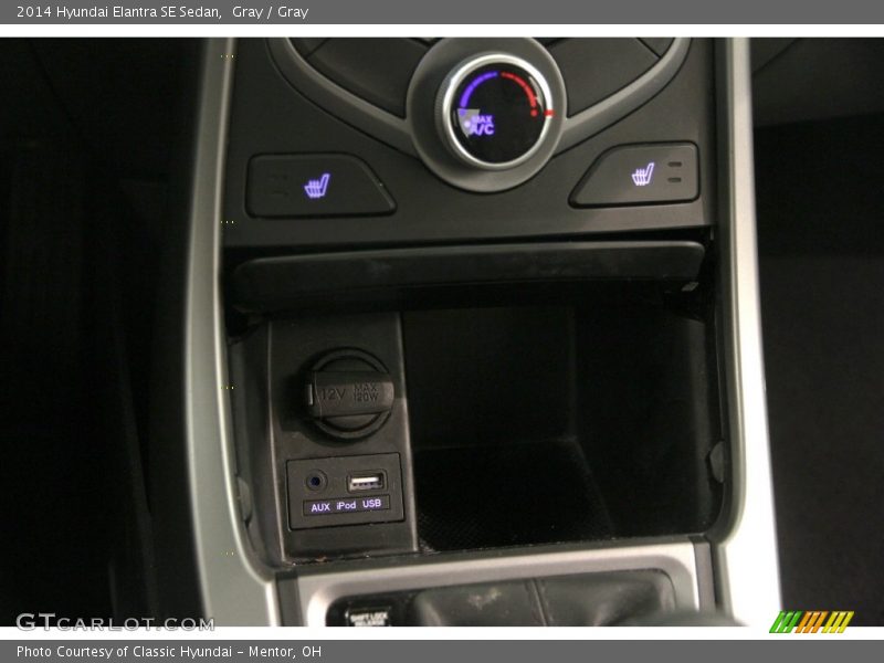Gray / Gray 2014 Hyundai Elantra SE Sedan
